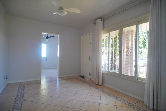 Casa à venda com 3 quartos, 140m² em Scharlau, São Leopoldo