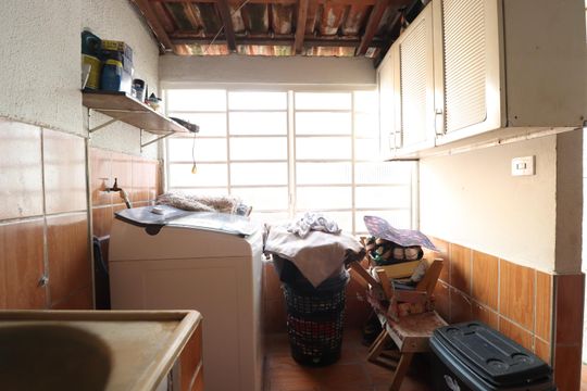 Área de Serviço de casa para alugar com 4 quartos, 233m² em Cidade Jardim, Uberlândia