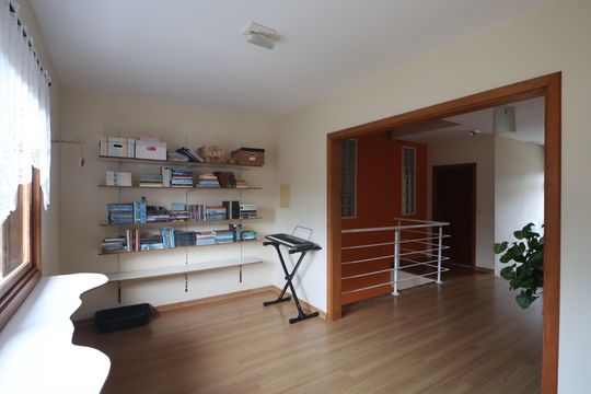 Sala 2 de casa à venda com 2 quartos, 200m² em São José, Canoas