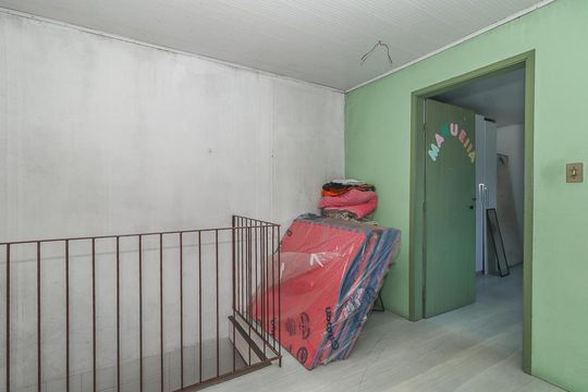 Quarto 2 / Casa principal de casa à venda com 5 quartos, 303m² em Rubem Berta, Porto Alegre