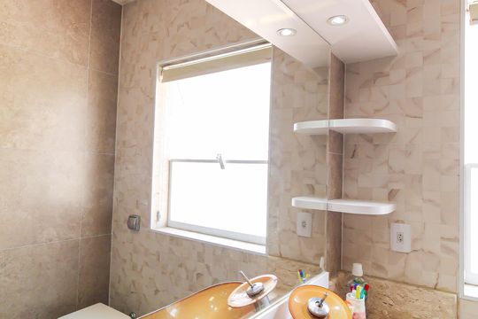 Banheiro de casa à venda com 3 quartos, 184m² em Alto da Mooca, São Paulo