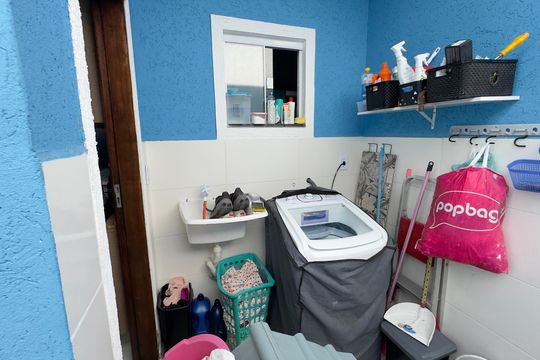 Área de Serviço de casa para alugar com 2 quartos, 240m² em Itaipuaçu, Maricá