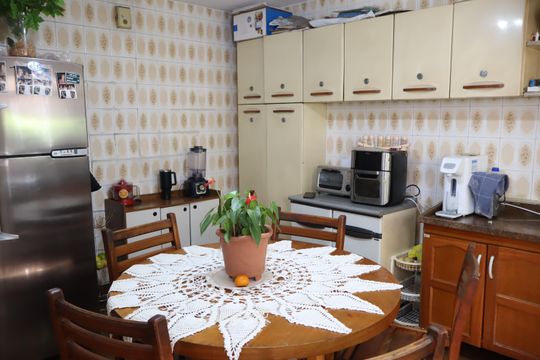 Cozinha de casa para alugar com 2 quartos, 90m² em Vila Prudente, São Paulo