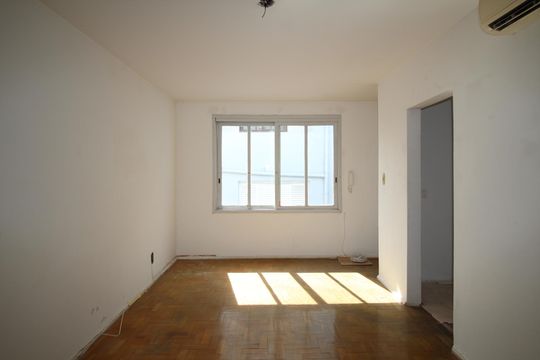 Apartamento à venda com 2 quartos, 70m² em Floresta, Porto Alegre
