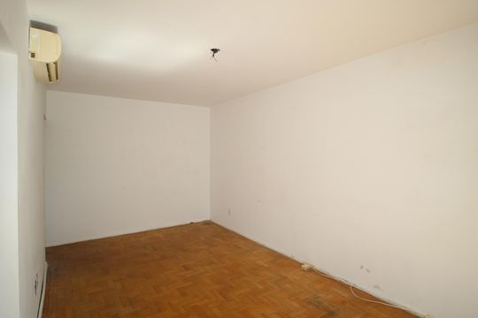 Sala de apartamento à venda com 2 quartos, 70m² em Floresta, Porto Alegre
