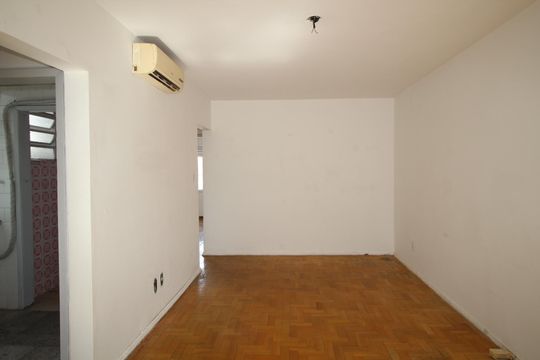 Sala de apartamento à venda com 2 quartos, 70m² em Floresta, Porto Alegre
