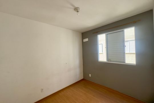 Quarto 1 de apartamento para alugar com 2 quartos, 47m² em Jardim Hanna, Guarulhos