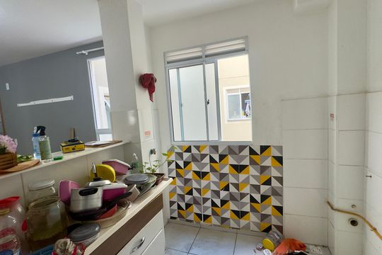 Cozinha de apartamento para alugar com 2 quartos, 47m² em Jardim Hanna, Guarulhos
