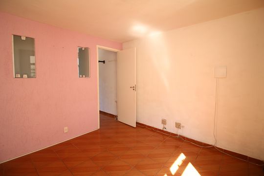 Sala de apartamento à venda com 1 quarto, 50m² em Taquara, Rio de Janeiro