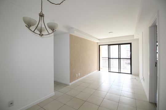 Apartamento à venda com 3 quartos, 84m² em Taquara, Rio de Janeiro