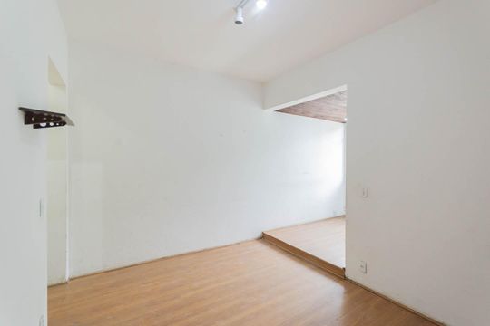 Sala de apartamento à venda com 2 quartos, 70m² em Vila Isabel, Rio de Janeiro