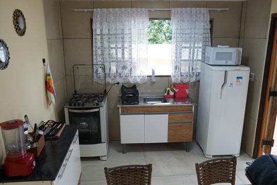 Casa 2 cozinha de casa para alugar com 2 quartos, 100m² em Chácara das Lavras, Guarulhos
