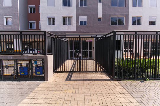 Fachada de apartamento à venda com 2 quartos, 52m² em Brás, São Paulo