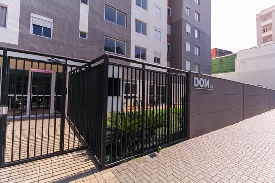 Fachada de apartamento à venda com 2 quartos, 52m² em Brás, São Paulo