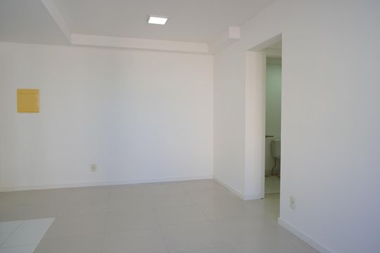 Apartamento à venda com 3 quartos, 82m² em Humaitá, Porto Alegre
