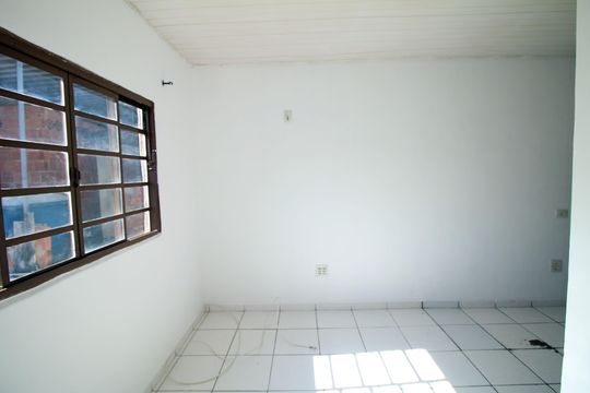 Quarto de casa para alugar com 1 quarto, 40m² em Brás de Pina, Rio de Janeiro