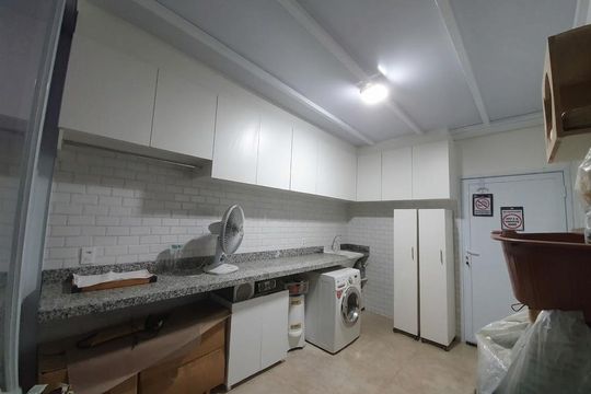 Área de serviço de casa à venda com 3 quartos, 200m² em Chácara Primavera, Campinas