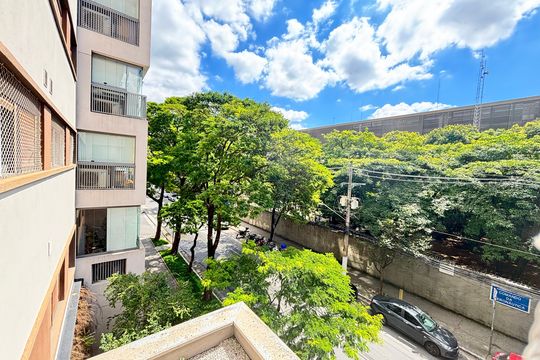 Vista de apartamento à venda com 2 quartos, 64m² em Indianópolis, São Paulo