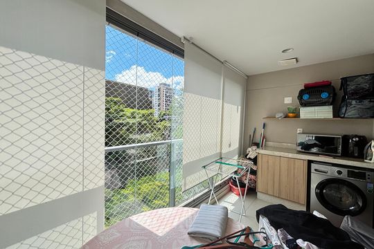 Varanda de apartamento à venda com 2 quartos, 64m² em Indianópolis, São Paulo