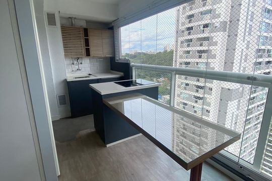 Varanda de kitnet/studio à venda com 1 quarto, 39m² em Panamby, São Paulo