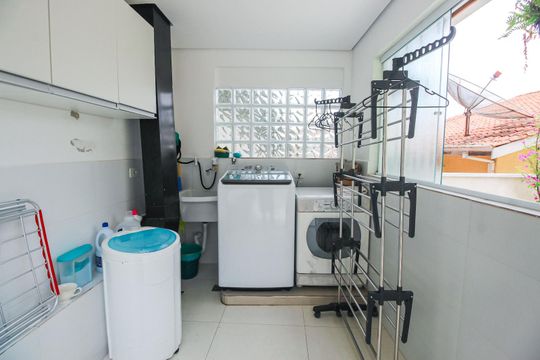Área de Serviço de casa de condomínio à venda com 3 quartos, 165m² em Parque Assuncao, Taboão da Serra