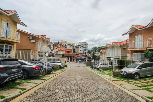 Área comum de casa de condomínio à venda com 3 quartos, 165m² em Parque Assuncao, Taboão da Serra