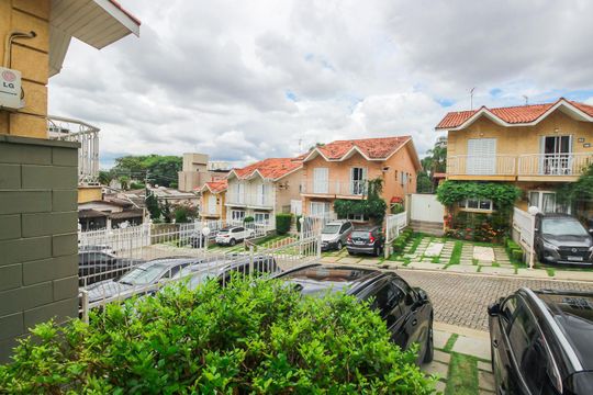 Vista da Sala de casa de condomínio à venda com 3 quartos, 165m² em Parque Assuncao, Taboão da Serra