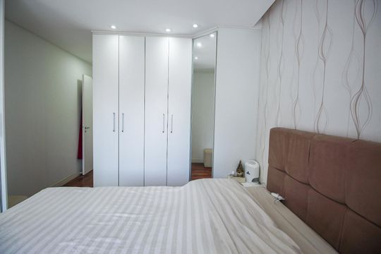Suíte de casa de condomínio à venda com 3 quartos, 165m² em Parque Assuncao, Taboão da Serra