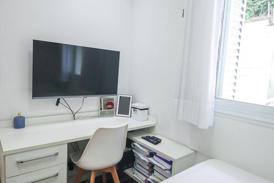 Quarto 1 de casa de condomínio à venda com 3 quartos, 165m² em Parque Assuncao, Taboão da Serra