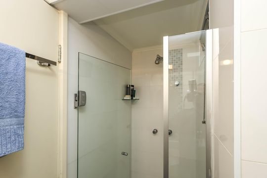 Banheiro de apartamento à venda com 2 quartos, 70m² em Bosque da Saúde, São Paulo