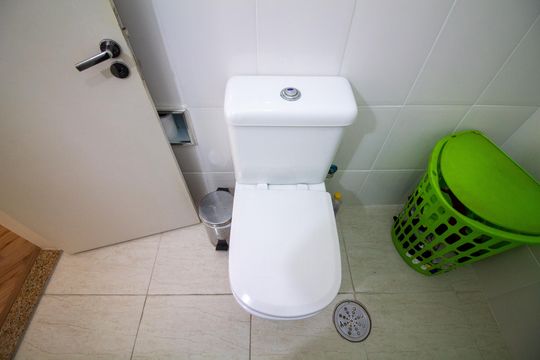 Banheiro de apartamento à venda com 2 quartos, 76m² em Jardim Caravelas, São Paulo