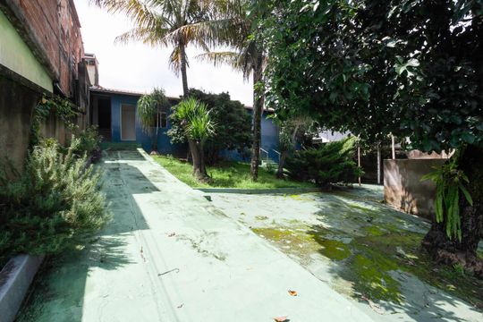 Quintal de casa para alugar com 2 quartos, 273m² em Estrela Dalva, Belo Horizonte