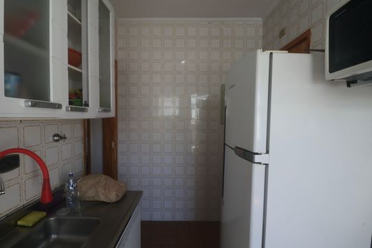 Cozinha de apartamento para alugar com 2 quartos, 80m² em Jardim Sao Miguel, Guarujá