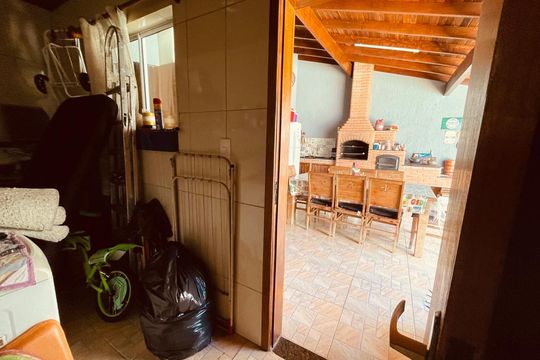 Área de serviço de casa para alugar com 3 quartos, 190m² em Centro, Taubaté