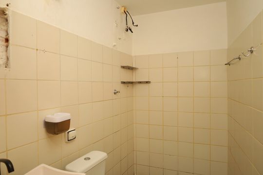 Banheiro de casa para alugar com 2 quartos, 60m² em Parque Cruzeiro do Sul, São Paulo