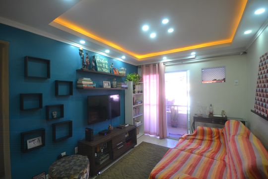 Sala de apartamento para alugar com 2 quartos, 70m² em Caonze, Nova Iguaçu