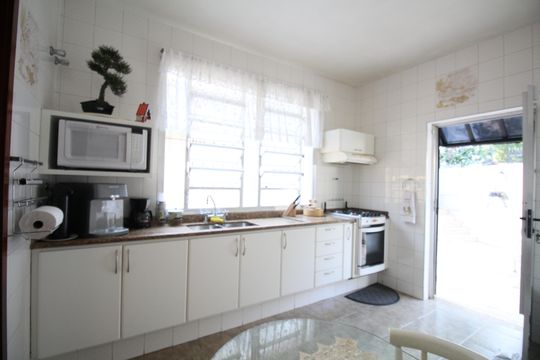 Casa à venda com 3 quartos, 368m² em Morumbi, São Paulo