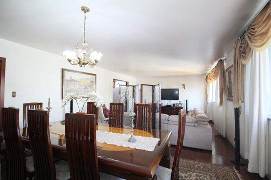 Casa à venda com 3 quartos, 368m² em Morumbi, São Paulo