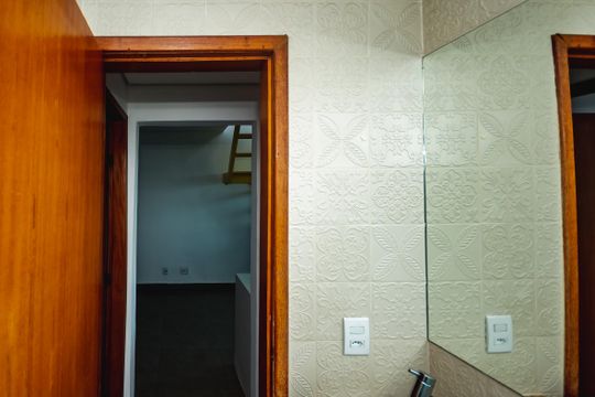 Banheiro Social de apartamento à venda com 2 quartos, 120m² em Ouro Preto, Belo Horizonte