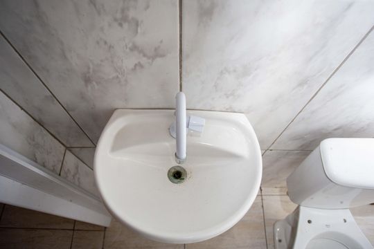 Banheiro de casa para alugar com 1 quarto, 20m² em Eldorado, Diadema