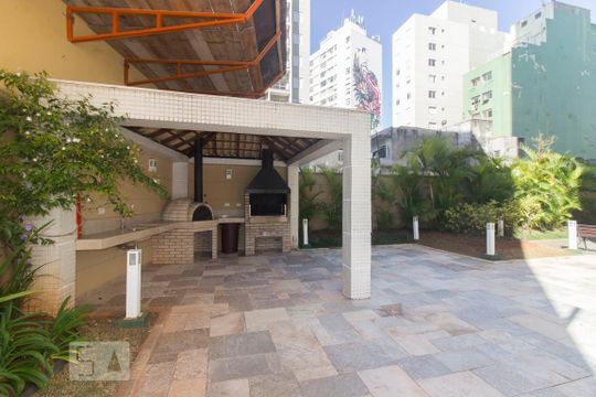 Churrasqueira de apartamento à venda com 2 quartos, 58m² em Vila Buarque, São Paulo
