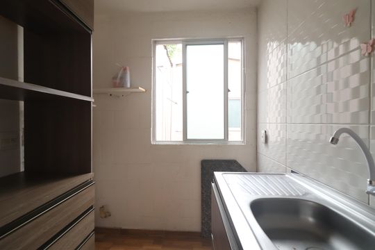 Cozinha de apartamento à venda com 2 quartos, 40m² em Canudos, Novo Hamburgo