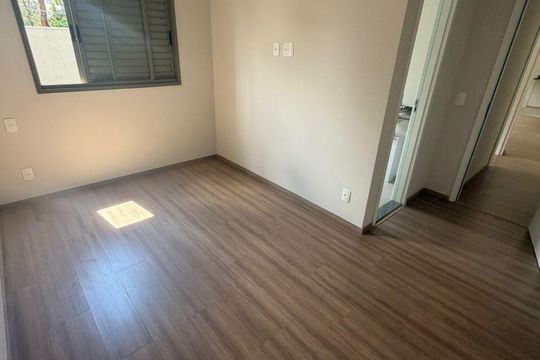 Quarto de apartamento à venda com 2 quartos, 54m² em Parque Industrial, Campinas