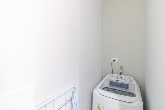 Área de serviço de kitnet/studio para alugar com 1 quarto, 16m² em Xaxim, Curitiba