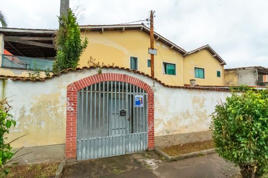 Fachada de casa à venda com 3 quartos, 200m² em Parque Terra Nova Ii, São Bernardo do Campo