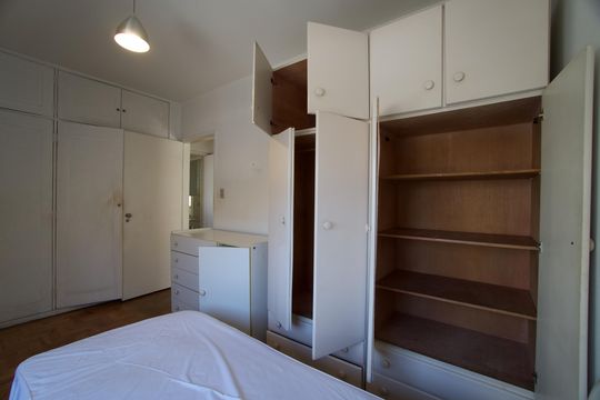 Quarto 1 de apartamento para alugar com 2 quartos, 80m² em Cerqueira César, São Paulo