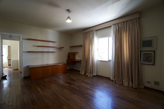 Apartamento para alugar com 2 quartos, 80m² em Cerqueira César, São Paulo