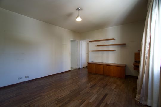 Sala de apartamento para alugar com 2 quartos, 80m² em Cerqueira César, São Paulo