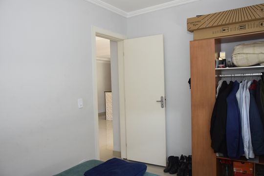 Apartamento para alugar com 2 quartos, 54m² em Jardim Vitória, Embu das Artes