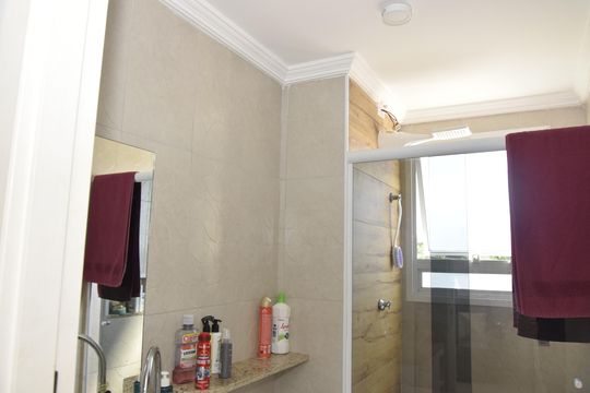 Apartamento para alugar com 2 quartos, 54m² em Jardim Vitória, Embu das Artes